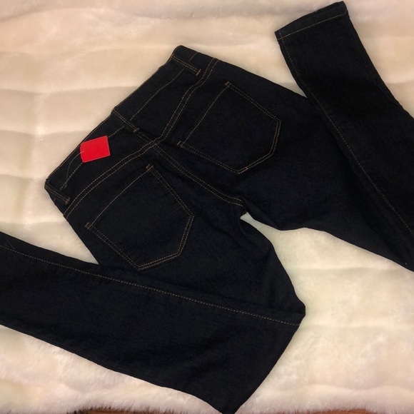 NWT FOREVER 21 Skinny Jeans - Picture 3 of 4